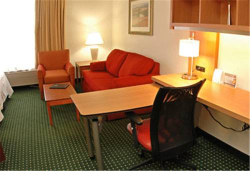 Imagen de la habitación del Hotel Towneplace Suites By Marriott East Lansing. Foto 3