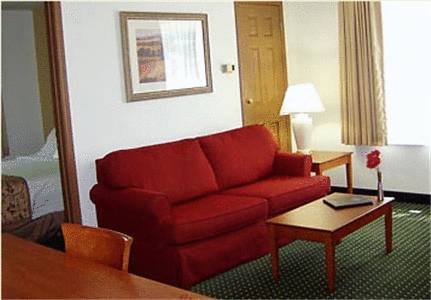 Imagen de la habitación del Hotel Towneplace Suites By Marriott East Lansing. Foto 4