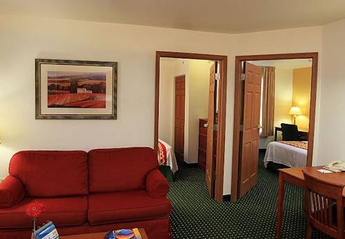 Imagen de la habitación del Hotel Towneplace Suites By Marriott East Lansing. Foto 5