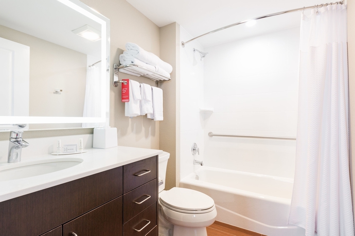 Imagen de la habitación del Hotel Towneplace Suites By Marriott Edmonton South. Foto 9