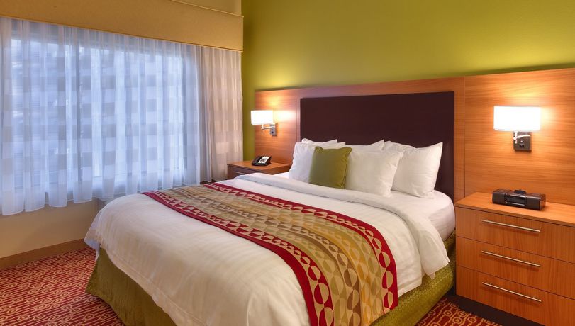 Imagen de los interiores del Hotel Towneplace Suites By Marriott Elko. Foto 5