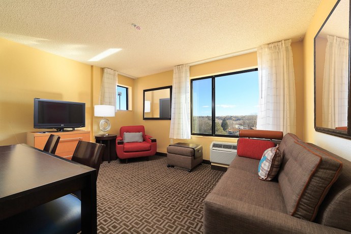 Imagen de la habitación del Hotel Towneplace Suites By Marriott Farmington. Foto 16