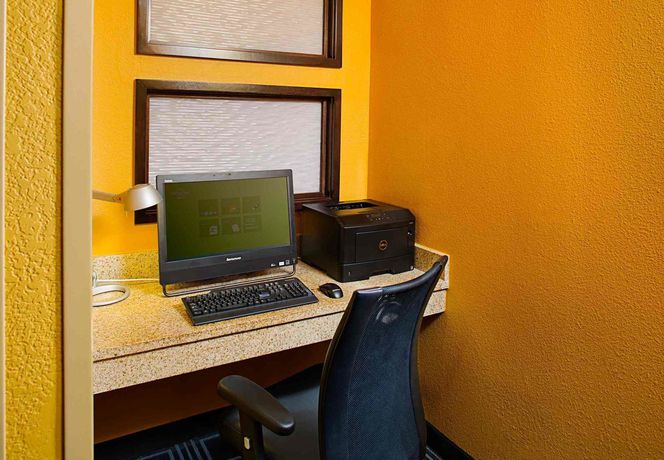 Imagen de la habitación del Hotel Towneplace Suites By Marriott Fayetteville North. Foto 9