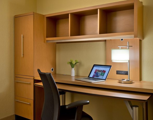 Imagen de la habitación del Hotel Towneplace Suites By Marriott Findlay. Foto 10