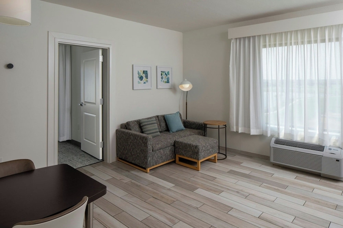 Imagen de la habitación del Hotel Towneplace Suites By Marriott Foley At Owa. Foto 9