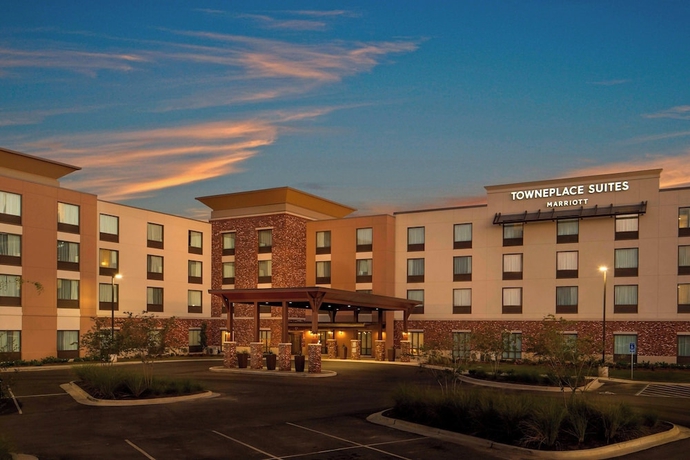 Imagen general del Hotel Towneplace Suites By Marriott Foley At Owa. Foto 1