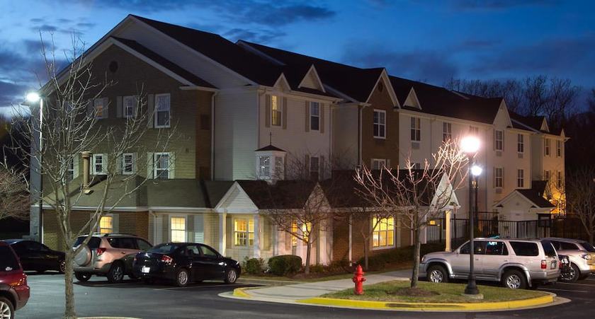 Imagen de los exteriores del Hotel Towneplace Suites By Marriott Fort Meade National Business Park. Foto 12
