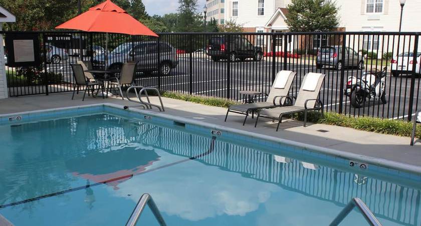 Imagen de la piscina del Hotel Towneplace Suites By Marriott Fort Meade National Business Park. Foto 20