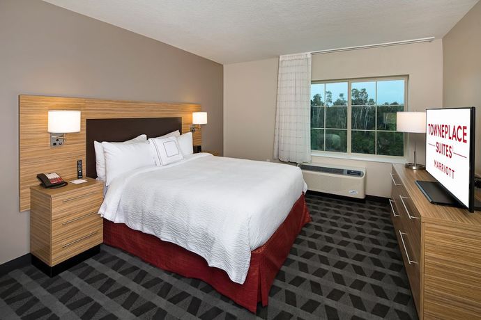Imagen de la habitación del Hotel Towneplace Suites By Marriott Fort Myers Estero. Foto 9