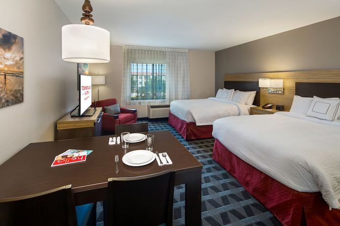 Imagen de la habitación del Hotel Towneplace Suites By Marriott Fort Myers Estero. Foto 12