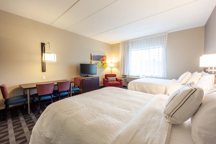 Imagen de la habitación del Hotel Towneplace Suites By Marriott Front Royal. Foto 10