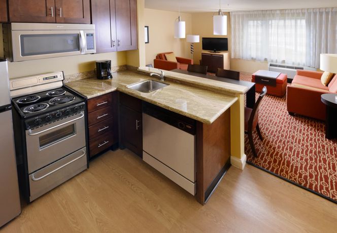 Imagen de la habitación del Hotel Towneplace Suites By Marriott Galveston Island. Foto 7