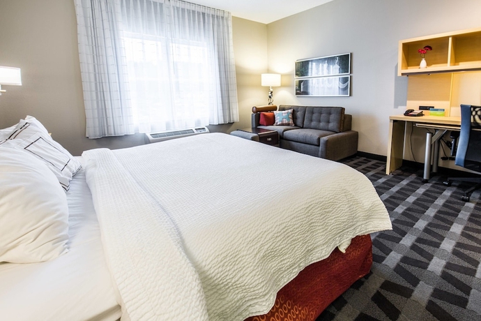 Imagen de la habitación del Hotel Towneplace Suites By Marriott Gilford. Foto 8