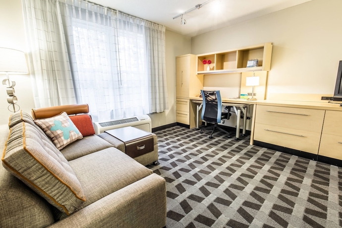 Imagen de la habitación del Hotel Towneplace Suites By Marriott Gilford. Foto 12