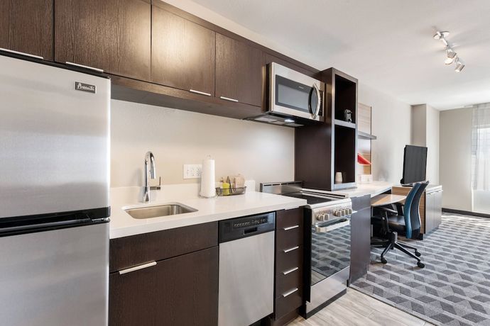 Imagen de la habitación del Hotel Towneplace Suites By Marriott Greensboro Coliseum Area. Foto 9