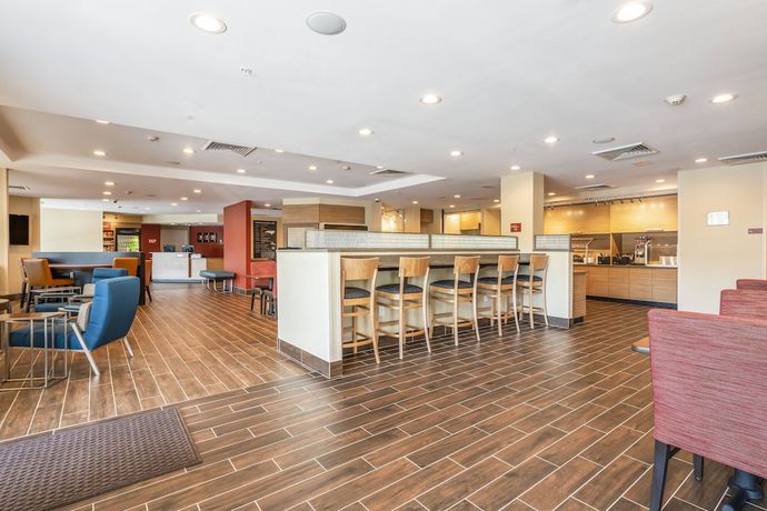 Imagen de los interiores del Hotel Towneplace Suites By Marriott Greensboro Coliseum Area. Foto 15