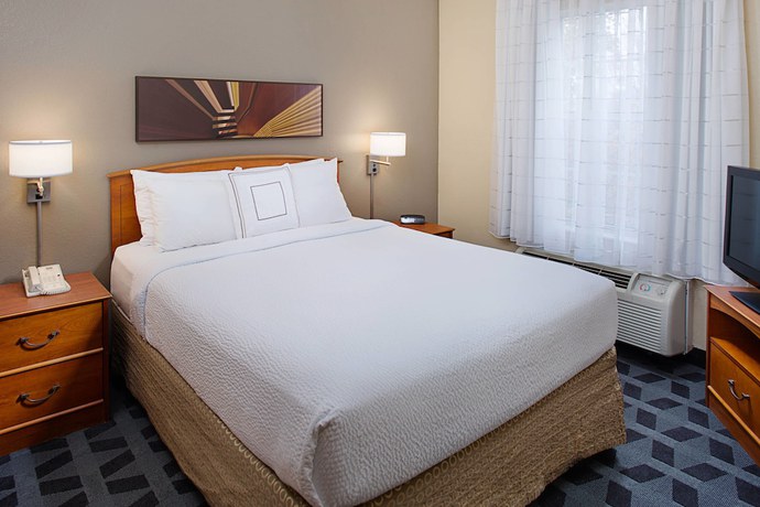 Imagen de la habitación del Hotel Towneplace Suites By Marriott Horsham. Foto 3