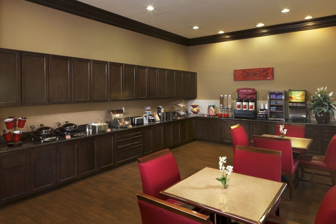 Imagen del bar/restaurante del Hotel Towneplace Suites By Marriott Houston Intercontinental Arpt. Foto 2