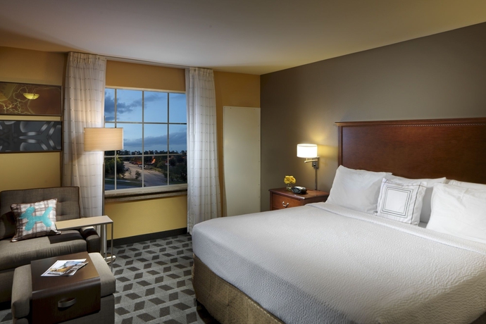 Imagen de la habitación del Hotel Towneplace Suites By Marriott Houston Intercontinental Arpt. Foto 9