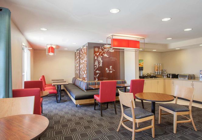 Imagen de los interiores del Hotel Towneplace Suites By Marriott Huntsville. Foto 14
