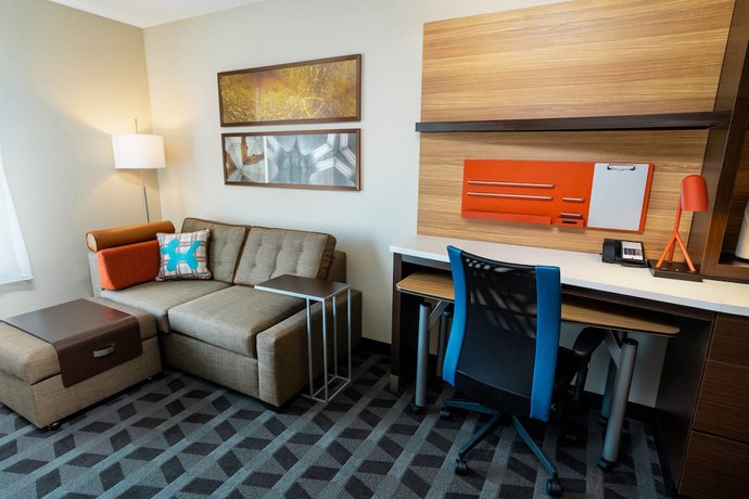 Imagen de la habitación del Hotel Towneplace Suites By Marriott Irvine Lake Forest. Foto 2