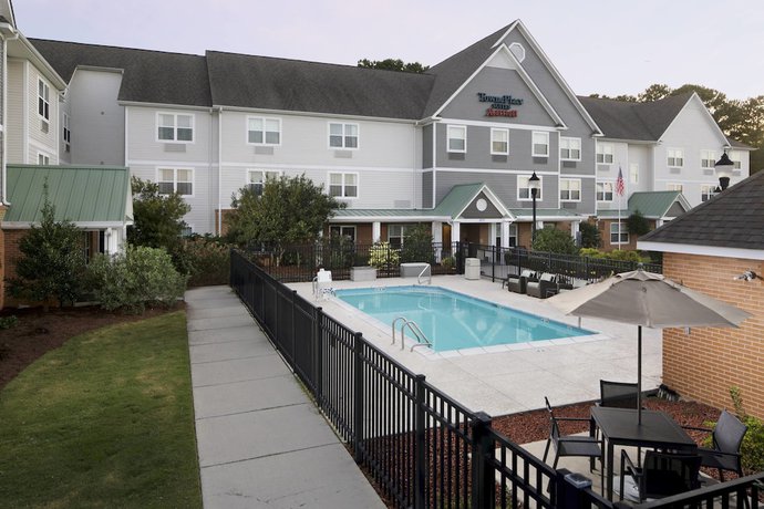 Imagen de la piscina del Hotel Towneplace Suites By Marriott Jacksonville. Foto 20
