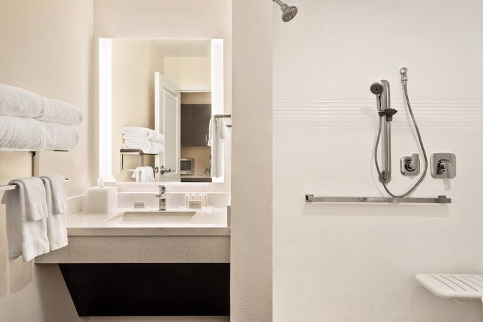 Imagen de la habitación del Hotel Towneplace Suites By Marriott Janesville. Foto 7