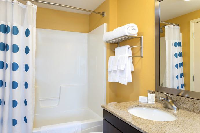 Imagen de la habitación del Hotel Towneplace Suites By Marriott Kalamazoo. Foto 2