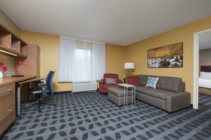 Imagen de la habitación del Hotel Towneplace Suites By Marriott Kalamazoo. Foto 3
