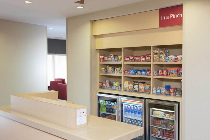 Imagen de los interiores del Hotel Towneplace Suites By Marriott Kalamazoo. Foto 14