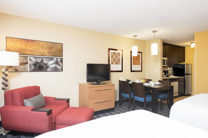 Imagen de la habitación del Hotel Towneplace Suites By Marriott Kalamazoo. Foto 5