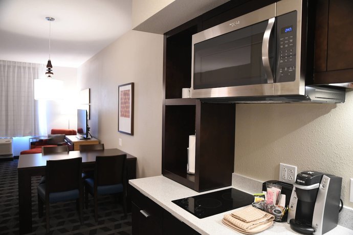Imagen de la habitación del Hotel Towneplace Suites By Marriott Kansas City At Briarcliff. Foto 10