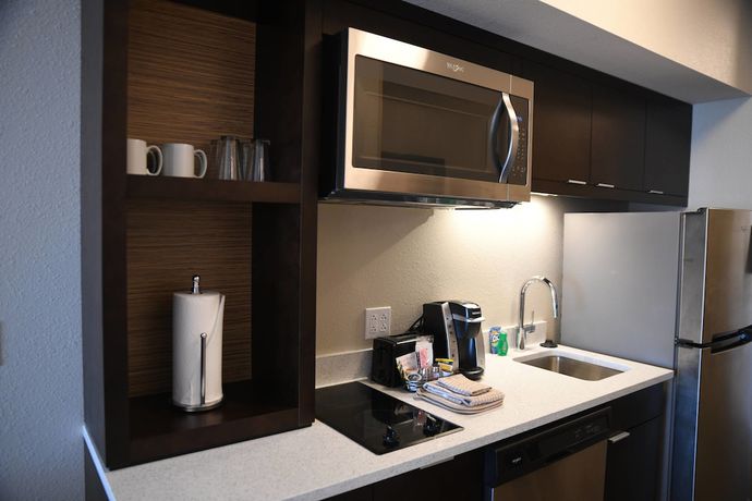 Imagen de la habitación del Hotel Towneplace Suites By Marriott Kansas City At Briarcliff. Foto 17