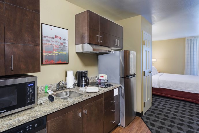 Imagen de la habitación del Hotel Towneplace Suites By Marriott Kennesaw. Foto 3