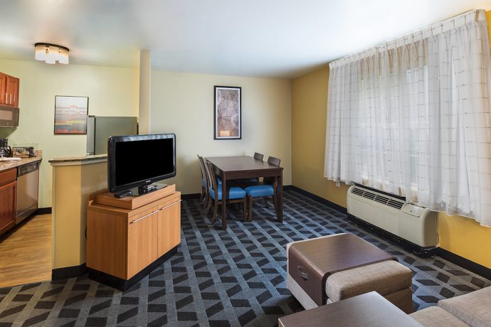 Imagen de la habitación del Hotel Towneplace Suites By Marriott Kennesaw. Foto 10