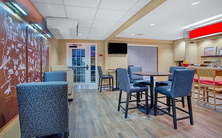 Imagen del bar/restaurante del Hotel Towneplace Suites By Marriott Knoxville Cedar Bluff. Foto 3