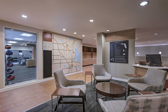 Imagen de los interiores del Hotel Towneplace Suites By Marriott Lakeland. Foto 17