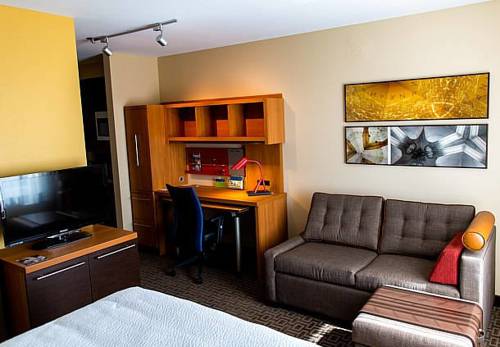 Imagen de la habitación del Hotel Towneplace Suites By Marriott Lancaster. Foto 7