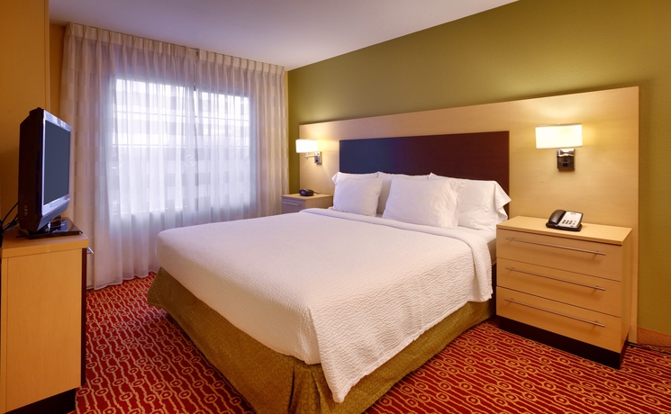 Imagen de la habitación del Hotel Towneplace Suites By Marriott Las Vegas Henderson. Foto 7