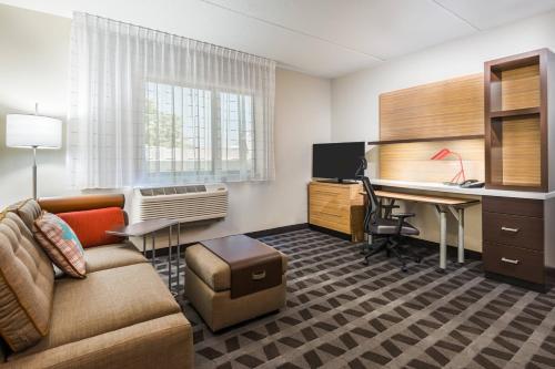 Imagen de la habitación del Hotel Towneplace Suites By Marriott Latham Albany Airpor. Foto 19