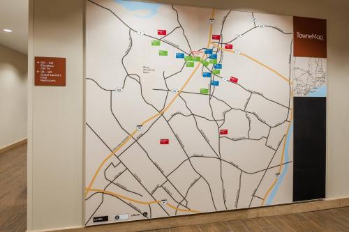 Imagen general del Hotel Towneplace Suites By Marriott Latham Albany Airpor. Foto 5