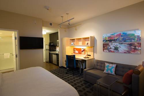 Imagen de la habitación del Hotel Towneplace Suites By Marriott Lincoln North. Foto 3