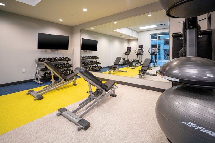 Imagen de los interiores del Hotel Towneplace Suites By Marriott Louisville Downtown. Foto 17