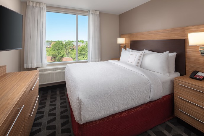 Imagen de la habitación del Hotel Towneplace Suites By Marriott Louisville Northeast. Foto 3