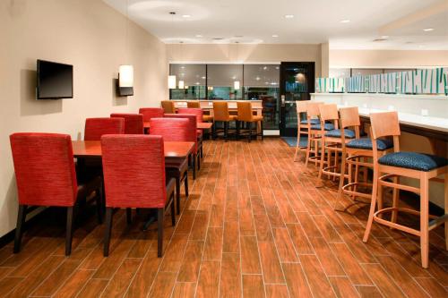 Imagen general del Hotel Towneplace Suites By Marriott Macon Mercer University. Foto 13