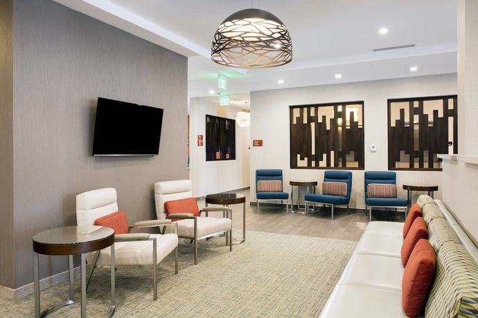 Imagen de los interiores del Hotel Towneplace Suites By Marriott Miami Homestead. Foto 18