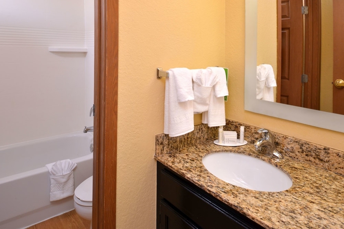 Imagen de la habitación del Hotel Towneplace Suites By Marriott Miami Lakes. Foto 14