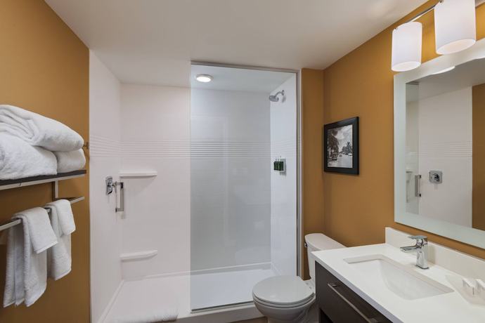 Imagen de la habitación del Hotel Towneplace Suites By Marriott Naples. Foto 9