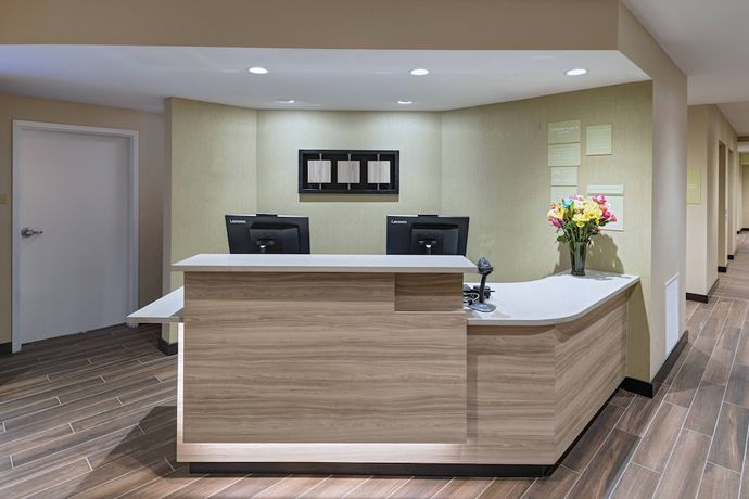 Imagen de los interiores del Hotel Towneplace Suites By Marriott Naples. Foto 18