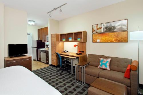 Imagen de la habitación del Hotel Towneplace Suites By Marriott New Orleans Harvey/w. Foto 19